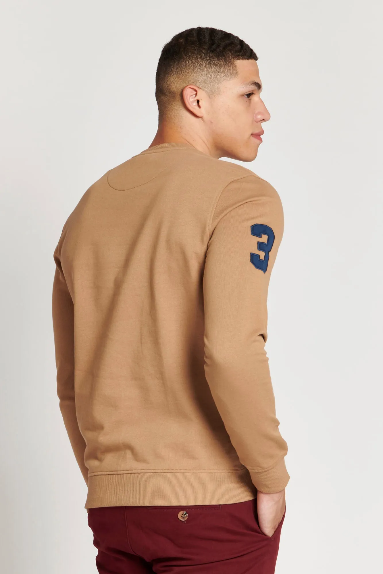 Mens Player 3 Crew Neck Sweatshirt in Tigers Eye