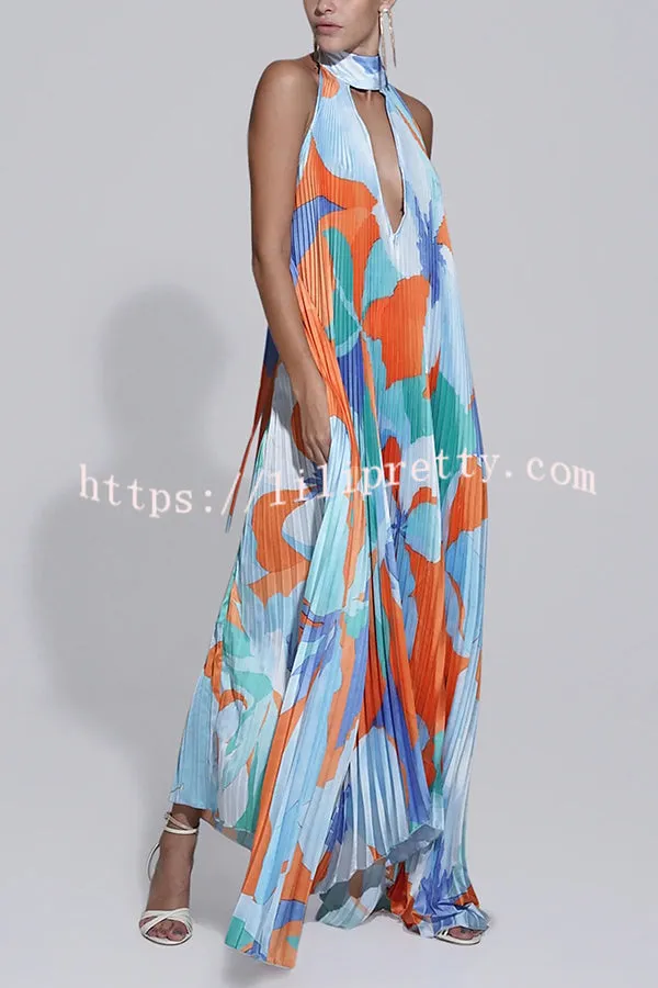 Opera Pleated Colorblock Camouflage Print Cutout Halter  A-line Maxi Dress