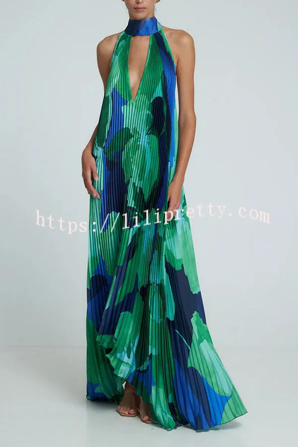 Opera Pleated Colorblock Camouflage Print Cutout Halter  A-line Maxi Dress