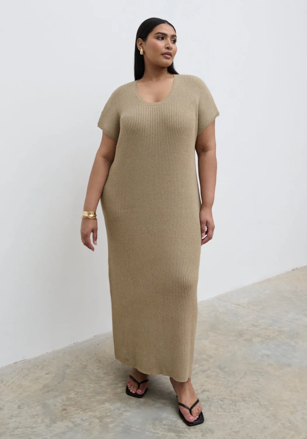 Rose Knit Midaxi Dress Curve - Stone Taupe