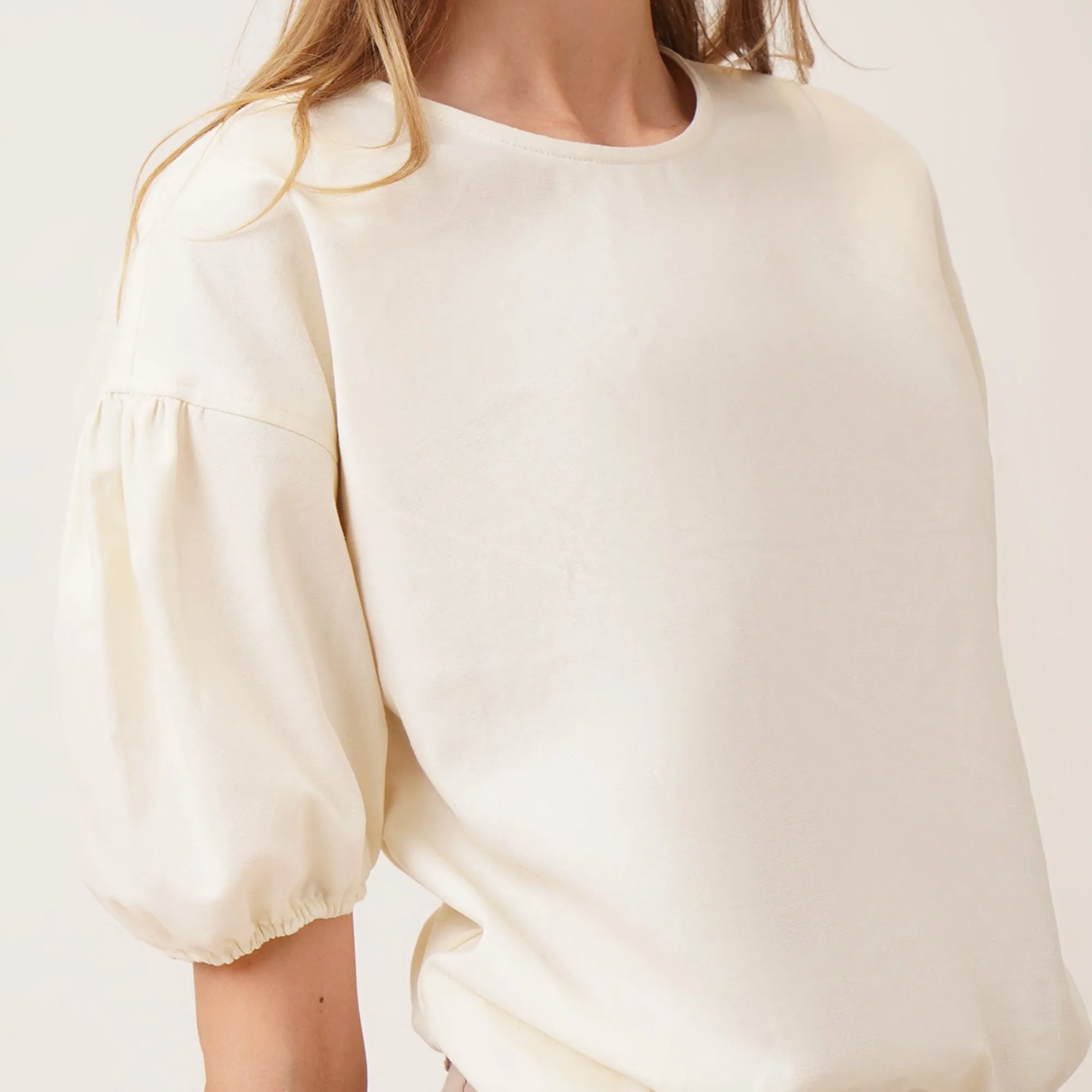 Short Sleeve Blouson Top